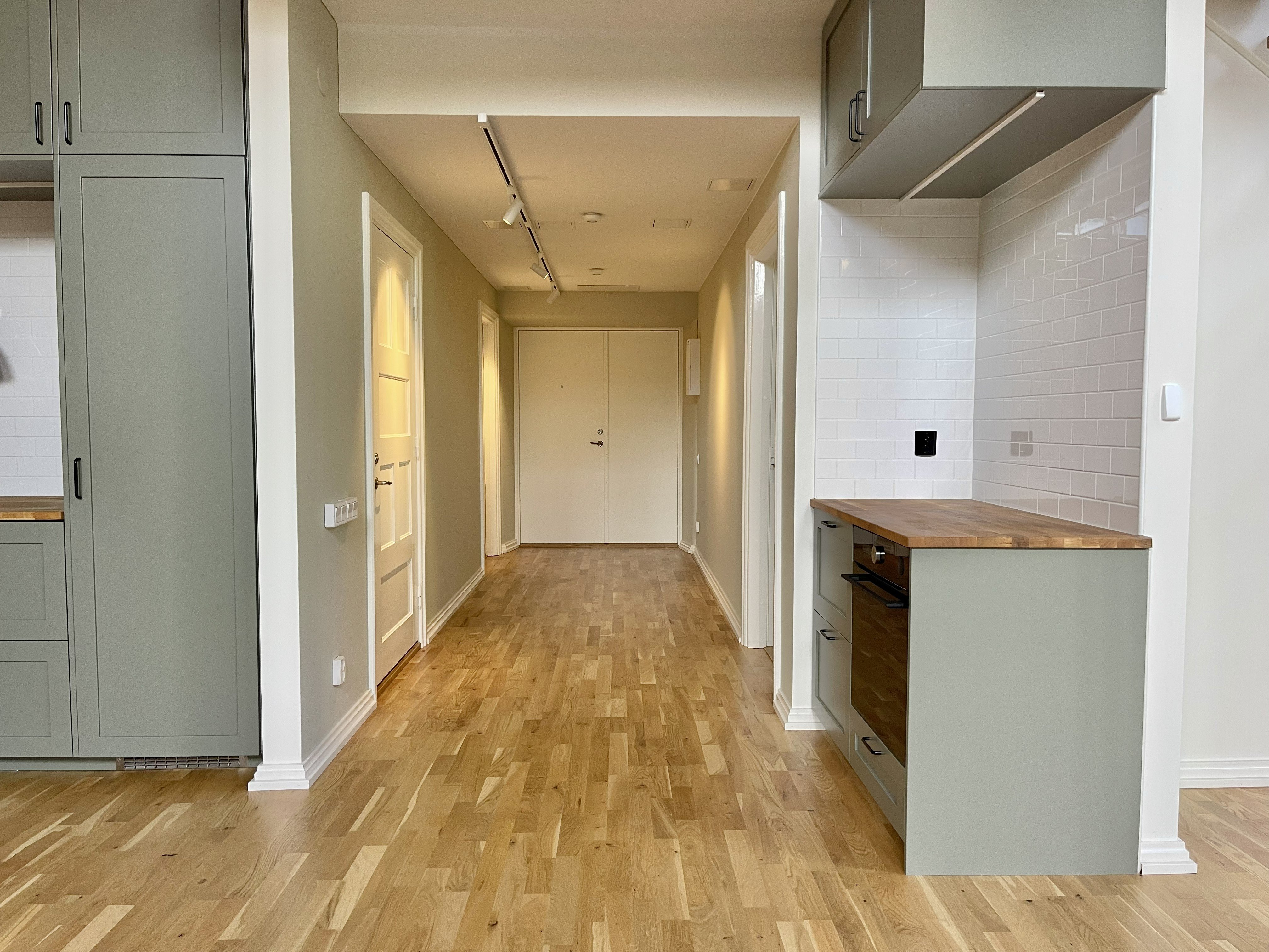 Lägenhet, 5 rooms, 169 sqm, Bro – bild 2