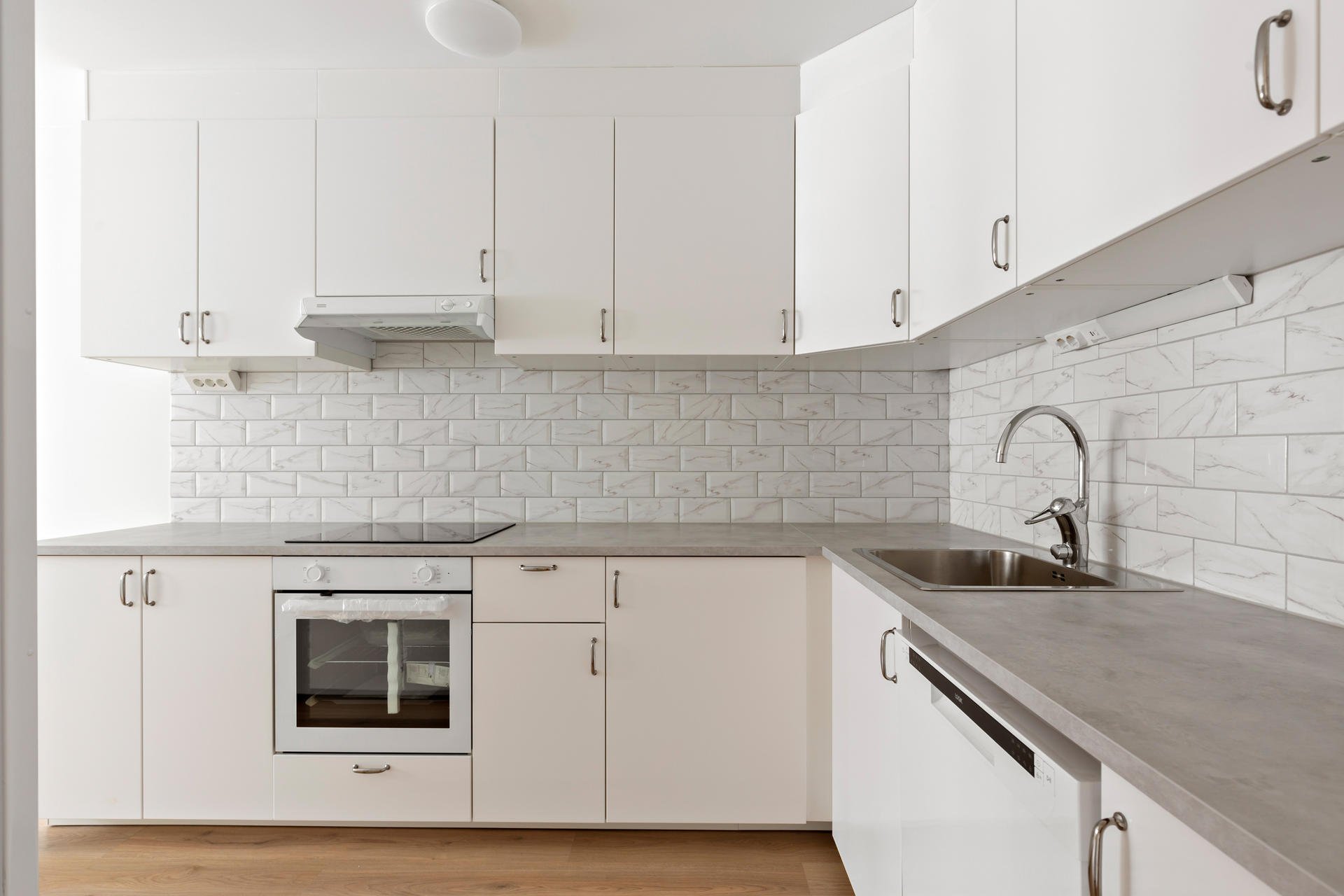 Lägenhet, 3 rooms, 85 sqm, Huddinge – Huddinge