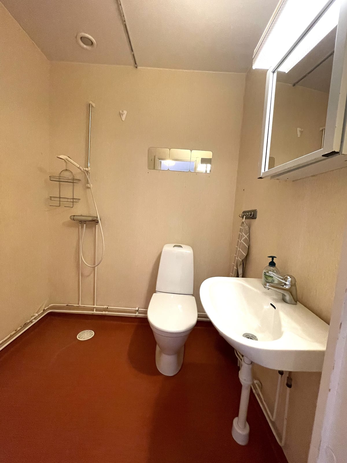 1 rok · 25 m² i Upplands Väsby – bild 8
