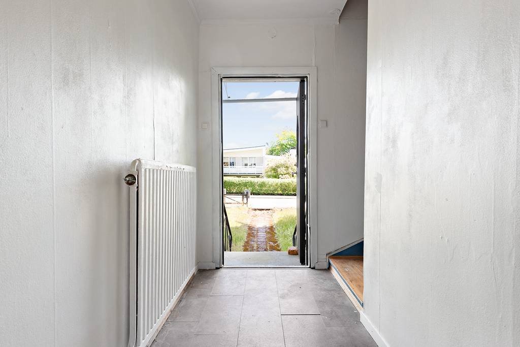 Villa/Hus, 5 rooms, 140 sqm, Hovmantorp – bild 4
