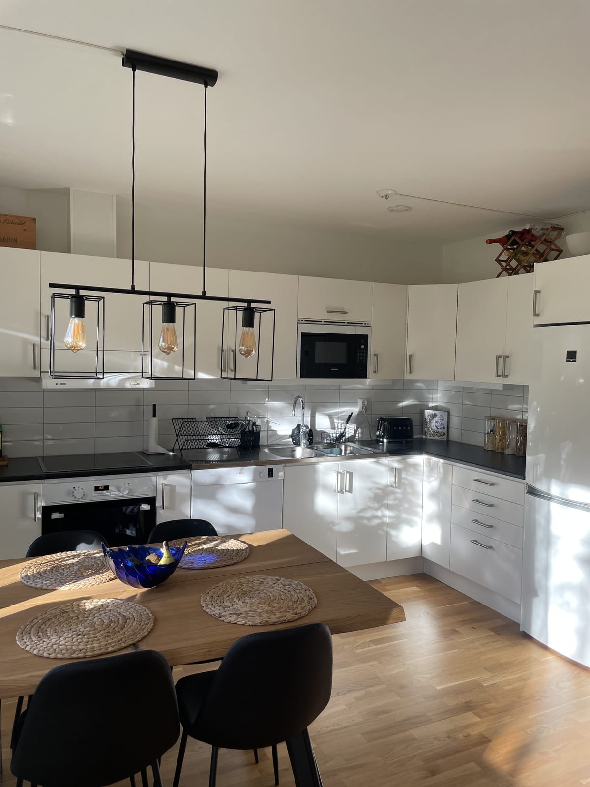 2 rok · 56 m² i Surte – bild 2