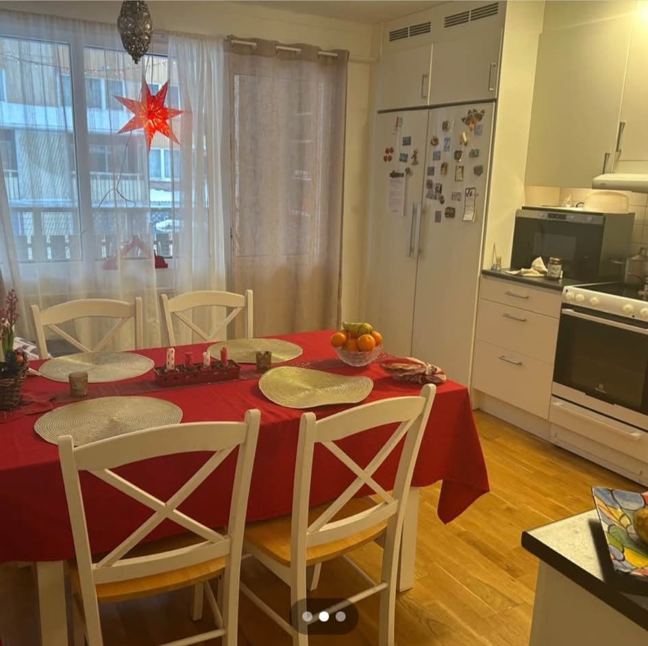 1 rok · 10 m² i Saltsjöbaden – bild 3