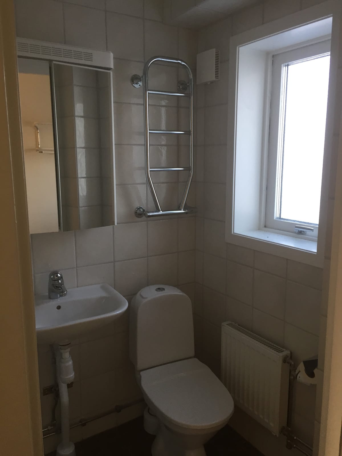 2 rok · 60 m² i Sala – bild 4