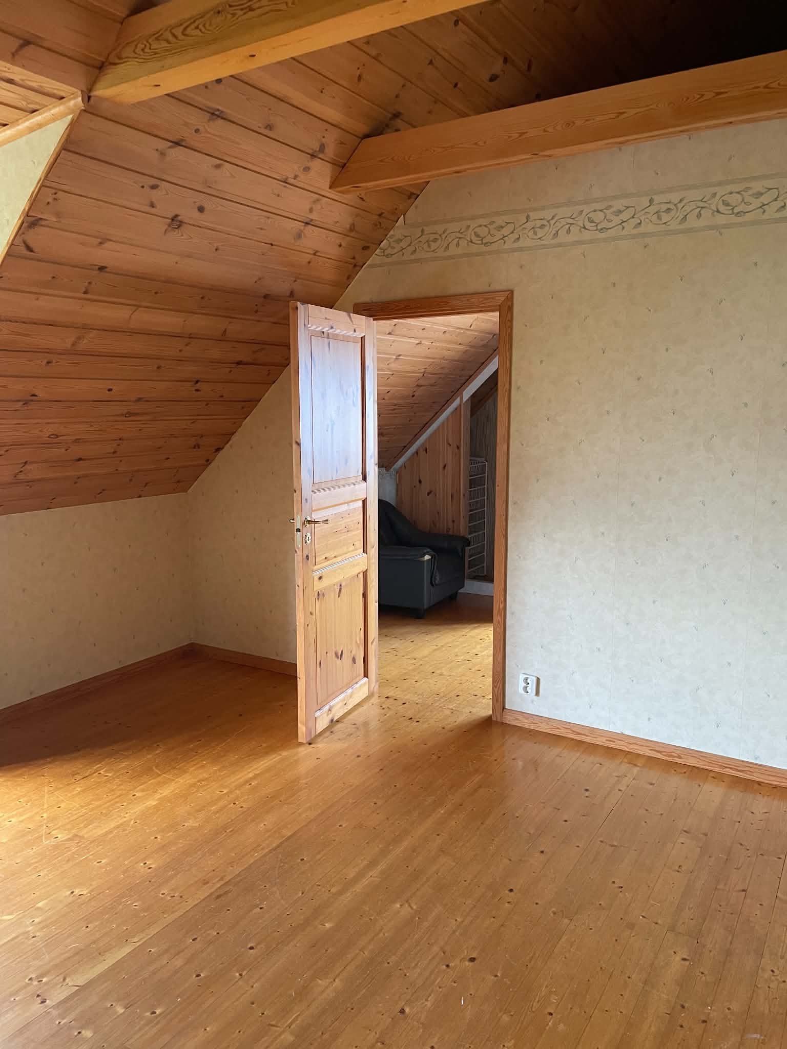 Radhus, 4 rooms, 130 sqm, Mellerud – bild 3