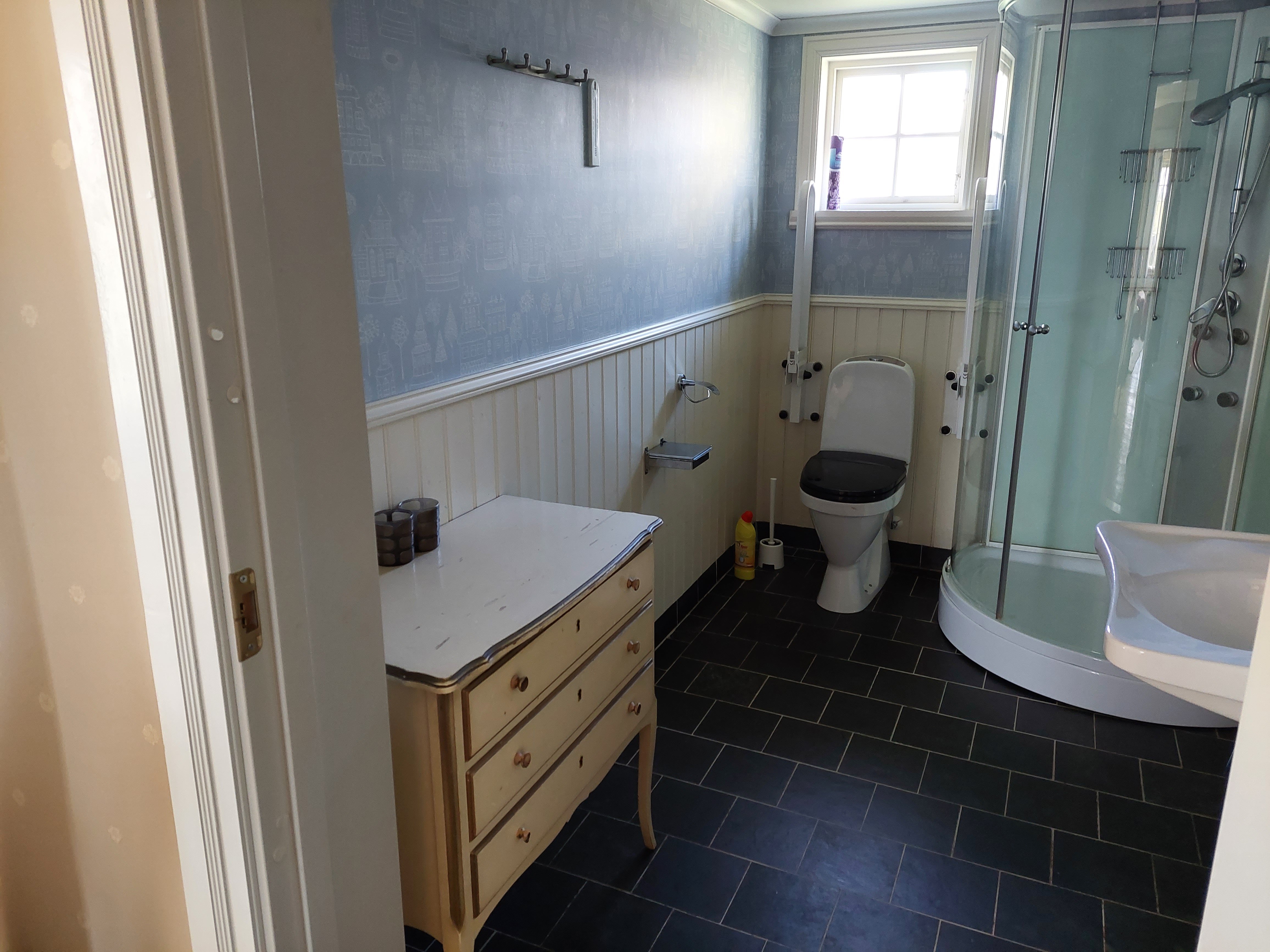 Villa/Hus, 5 rooms, 240 sqm, Mellerud – bild 15