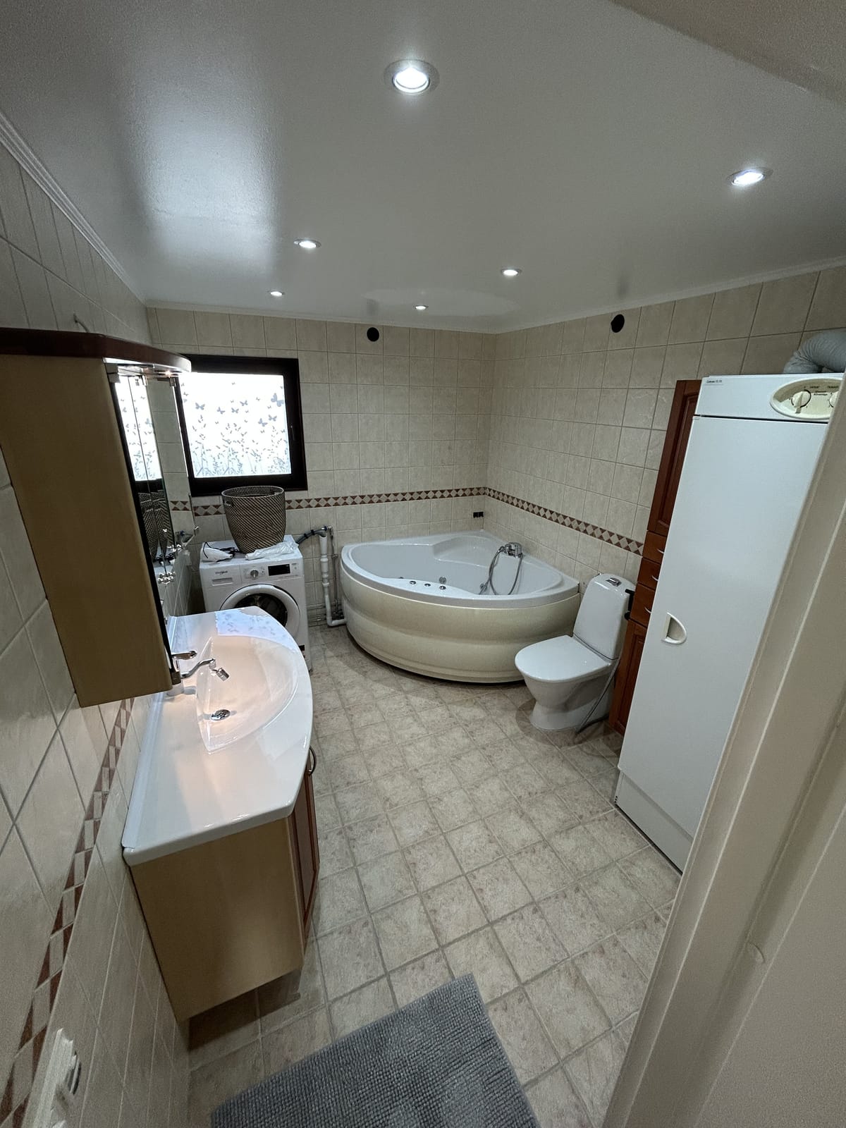 6 rok · 151 m² i Jordbro – bild 7