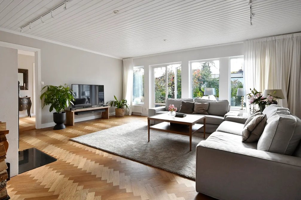 5 rok · 230 m² i Lidingö – bild 4
