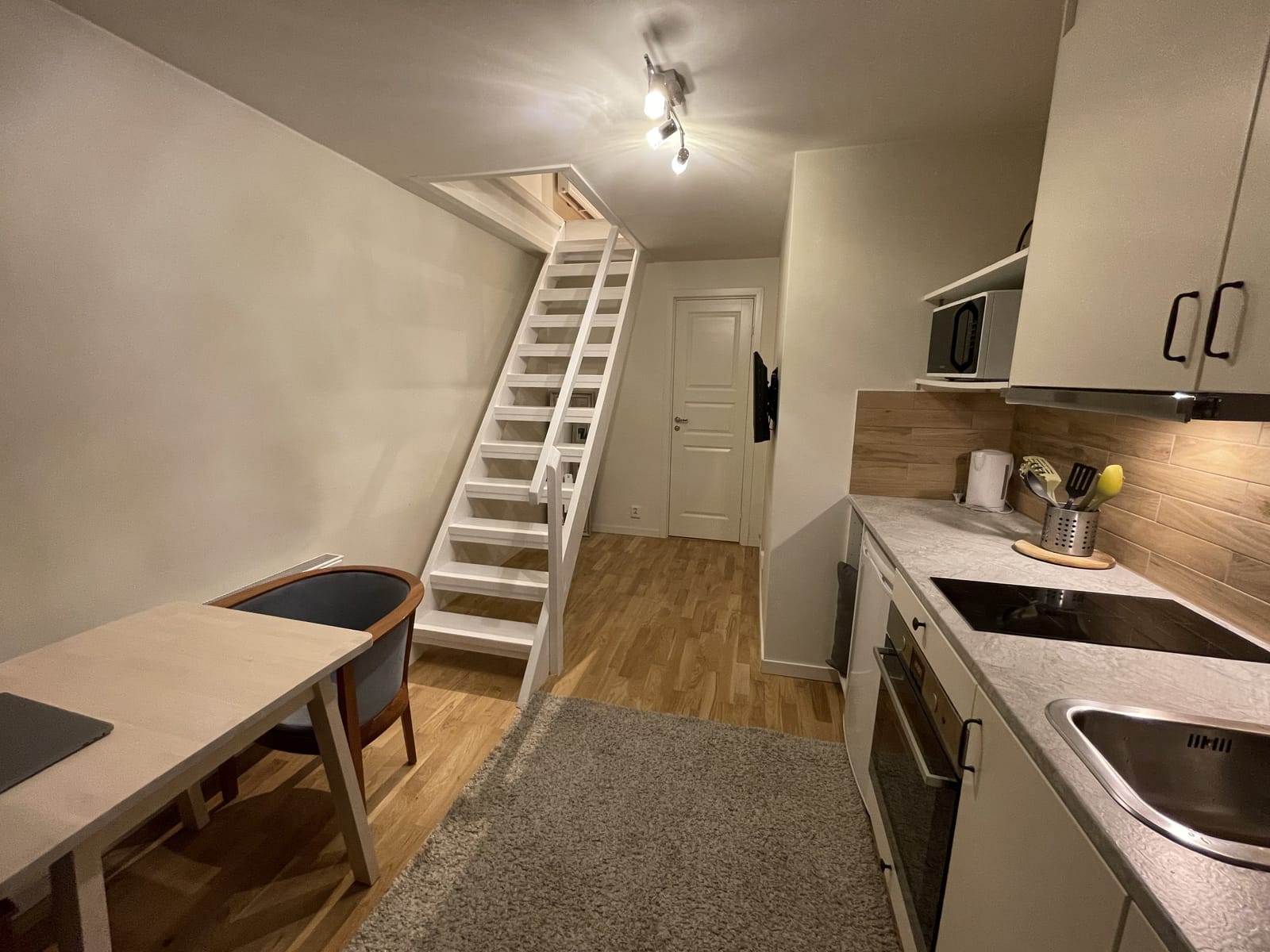 1 rok · 39 m² i Skärholmen – bild 2