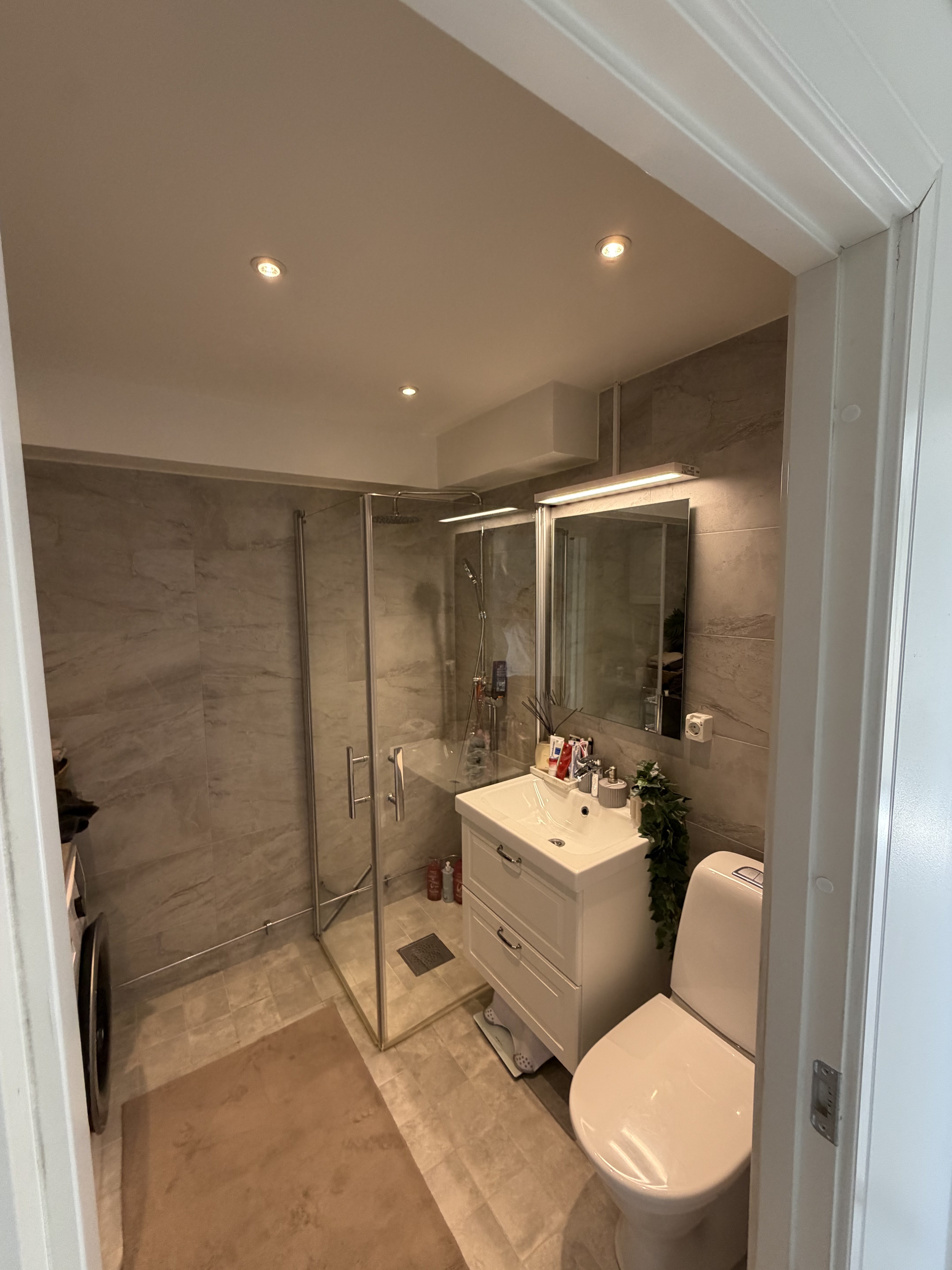 Lägenhet, 3 rooms, 80 sqm, Brandbergen – bild 3