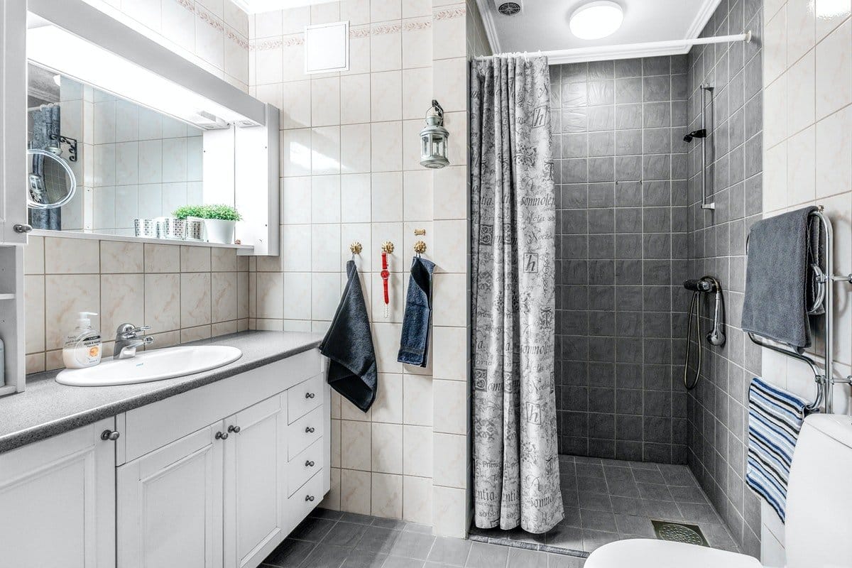 5 rok · 97 m² i Eskilstuna – bild 2