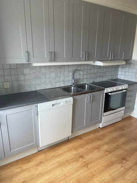 Lägenhet, 4 rooms, 97 sqm, Smålandsstenar – bild 3