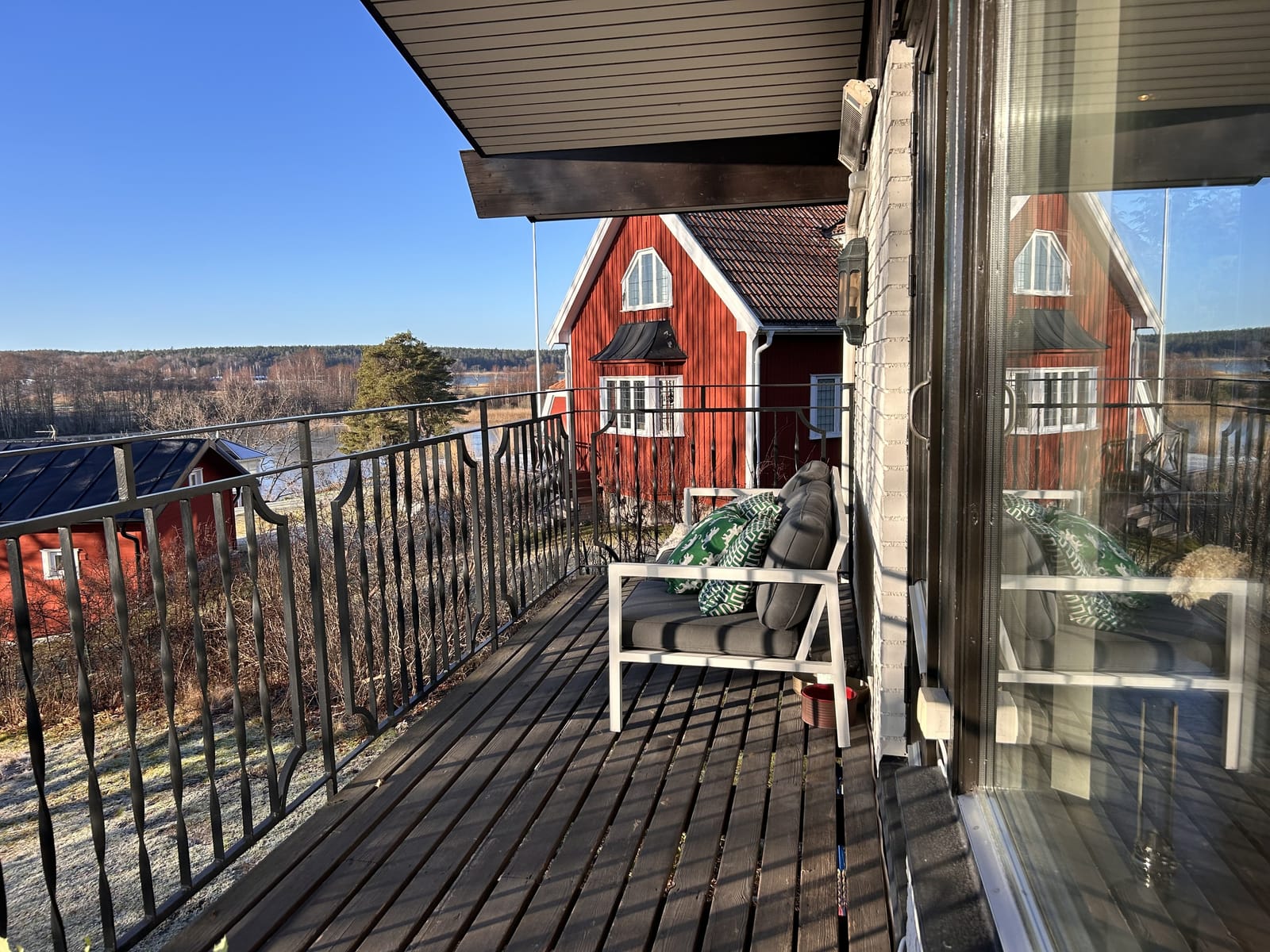 6 rok · 240 m² i Österskär – bild 3