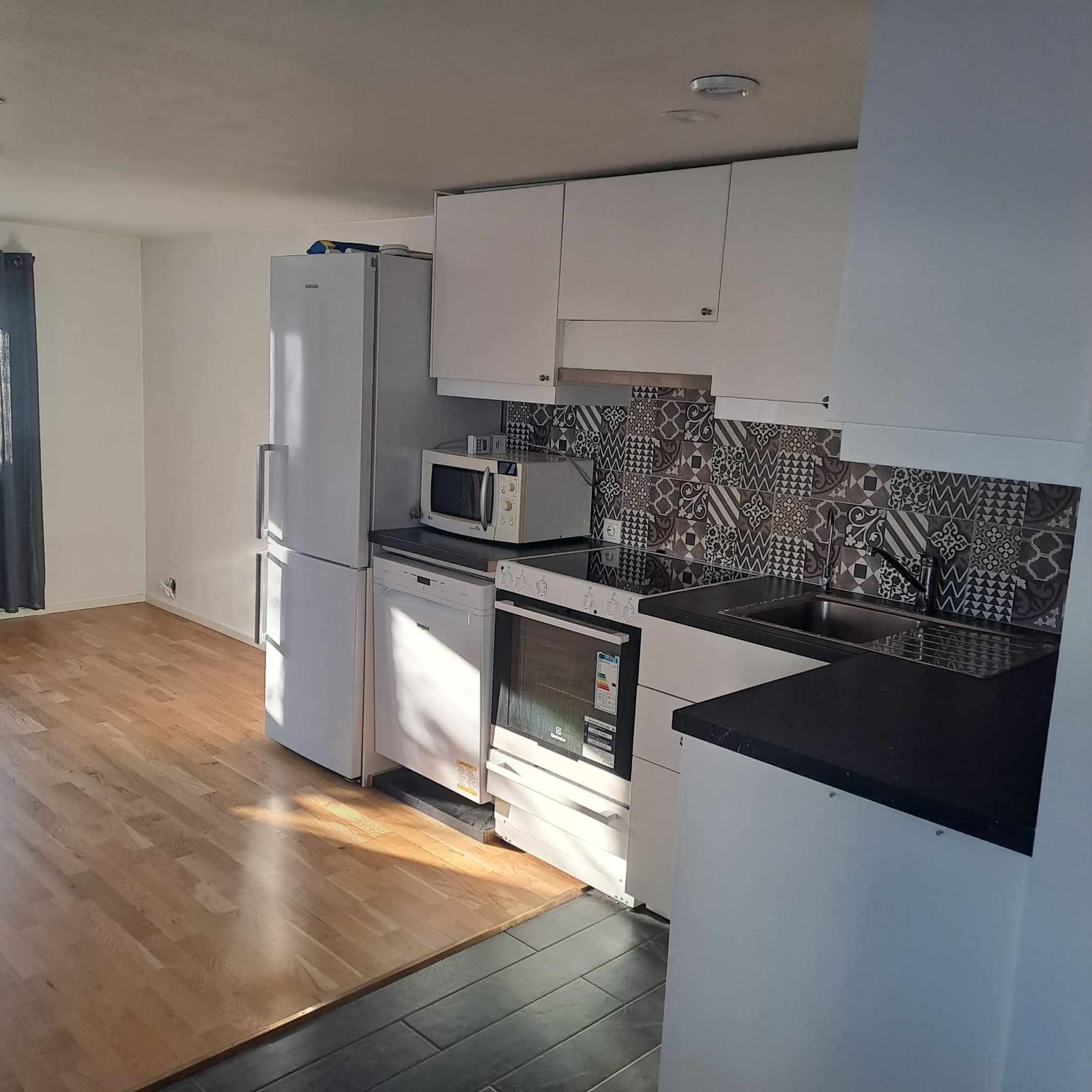 2 rok · 45 m² i Järlåsa – bild 2