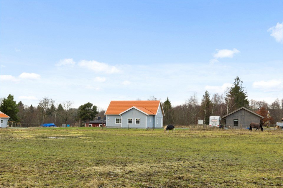 Villa/Hus, 5 rooms, 133 sqm, Enköping