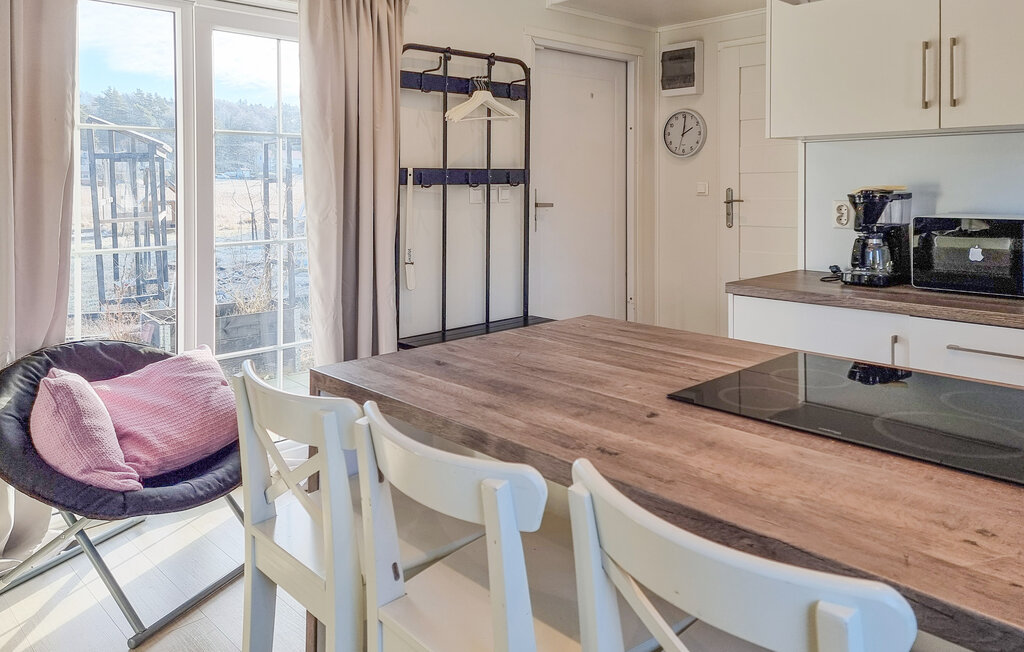 Stuga, 2 rooms, 30 sqm, Klövedal – bild 3