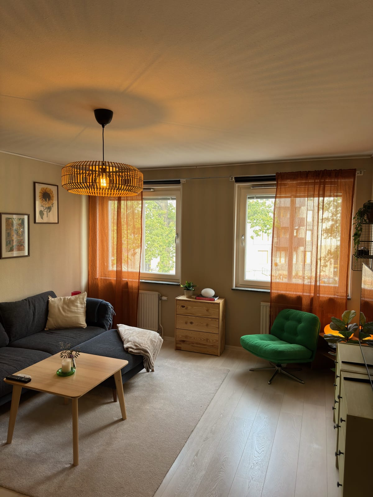 1 rok · 41 m² i Sköndal – Sköndal