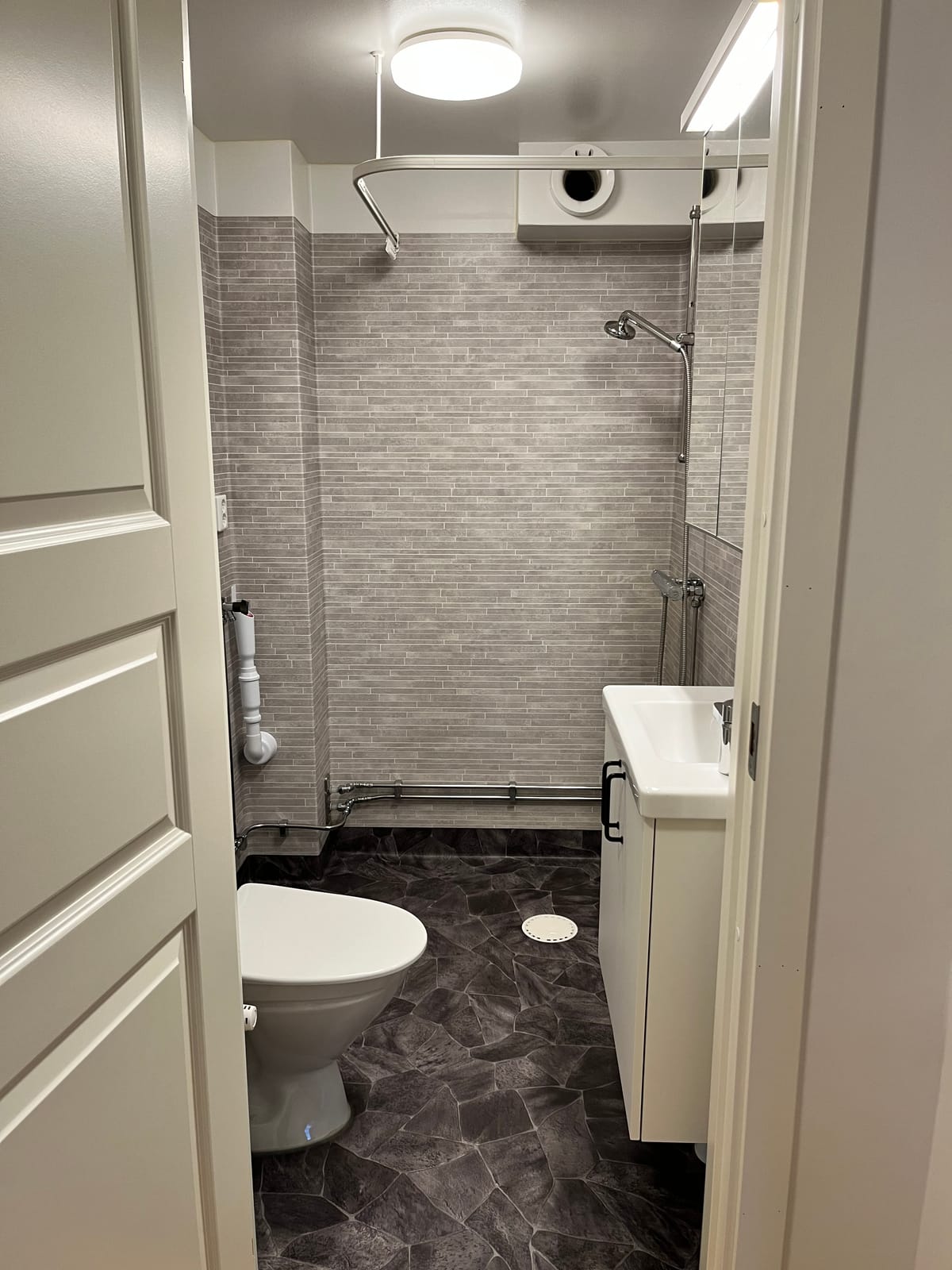1 rok · 32 m² i Huddungeby – bild 3