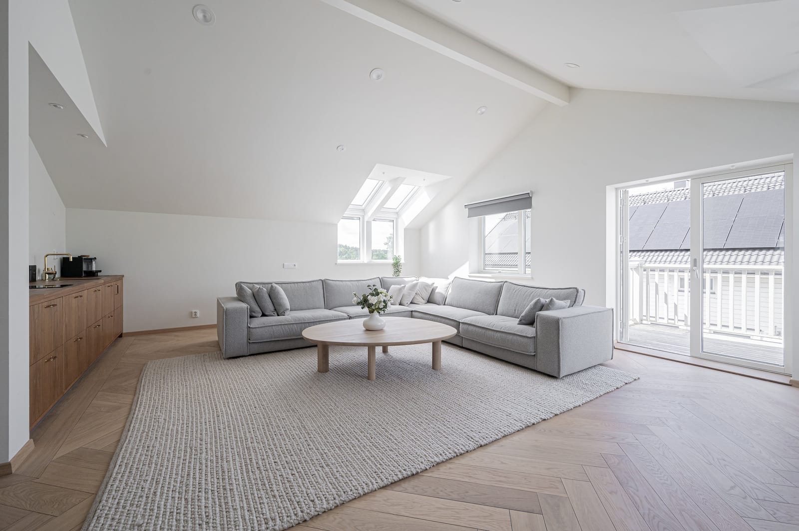 10 rok · 280 m² i Ekerö – bild 7