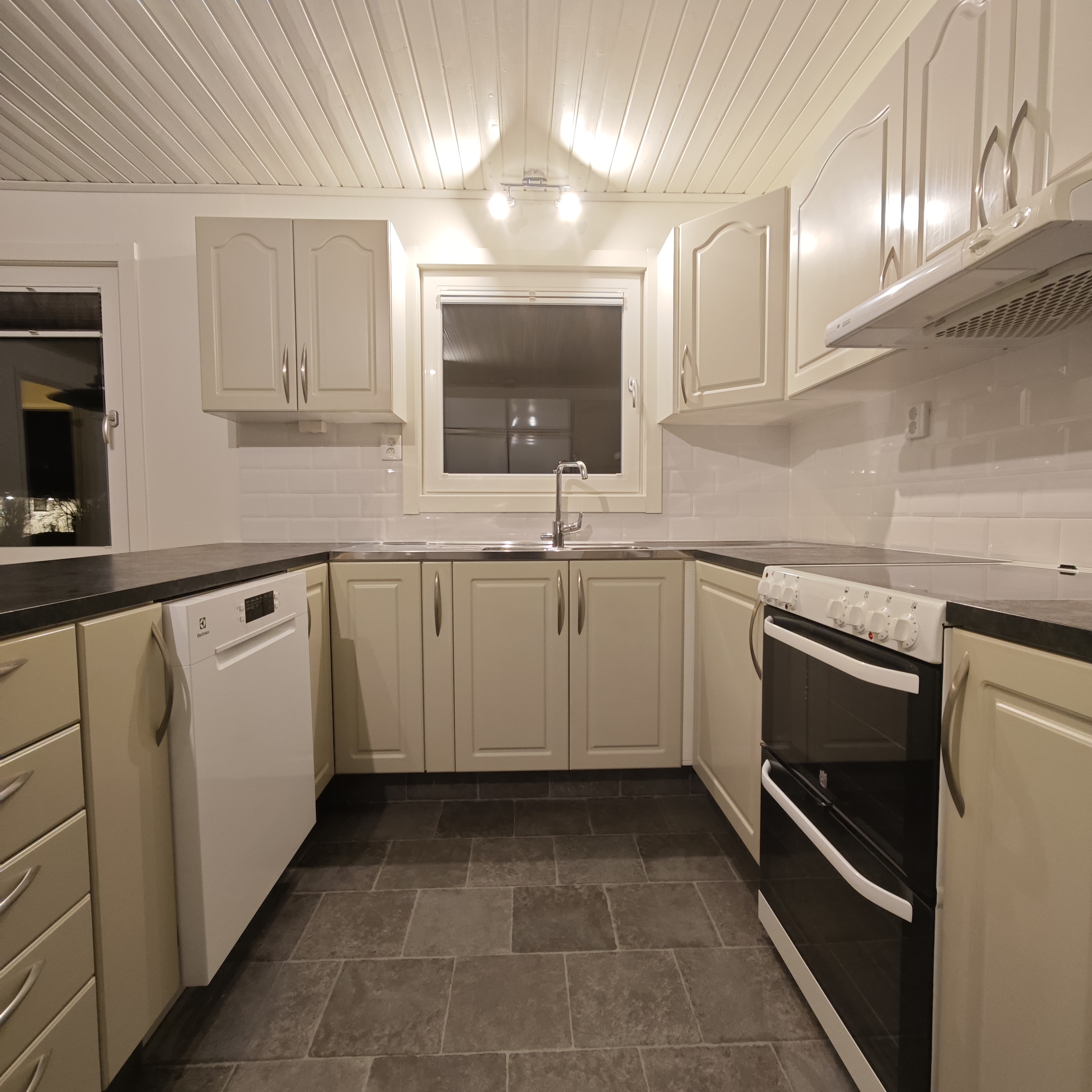 Villa/Hus, 4 rooms, 112 sqm, Lidköping – bild 11