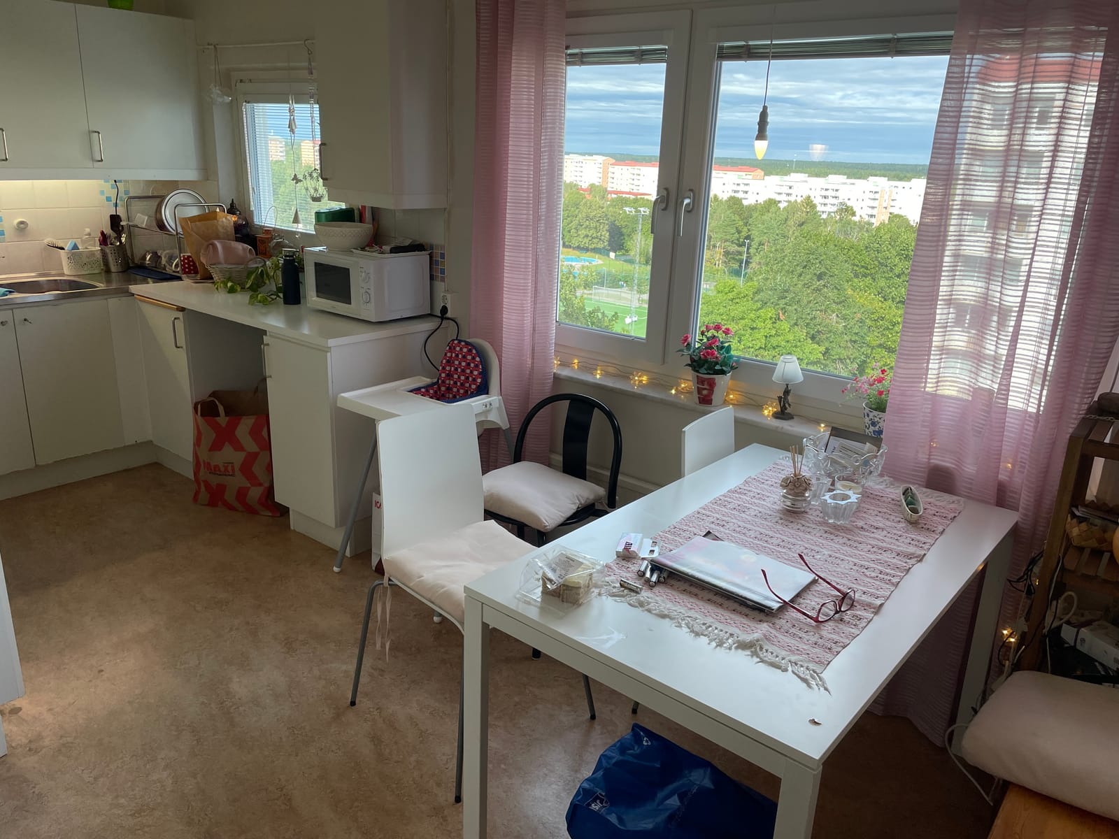 Lägenhet, 2 rooms, 68 sqm, Brandbergen