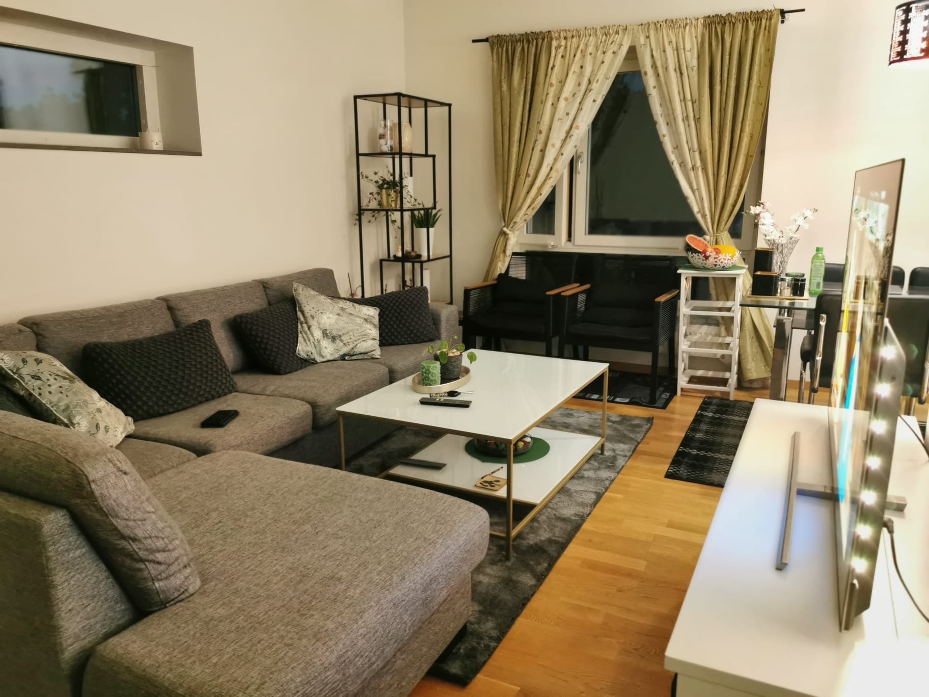 1 rok · 12 m² i Sköndal – bild 3