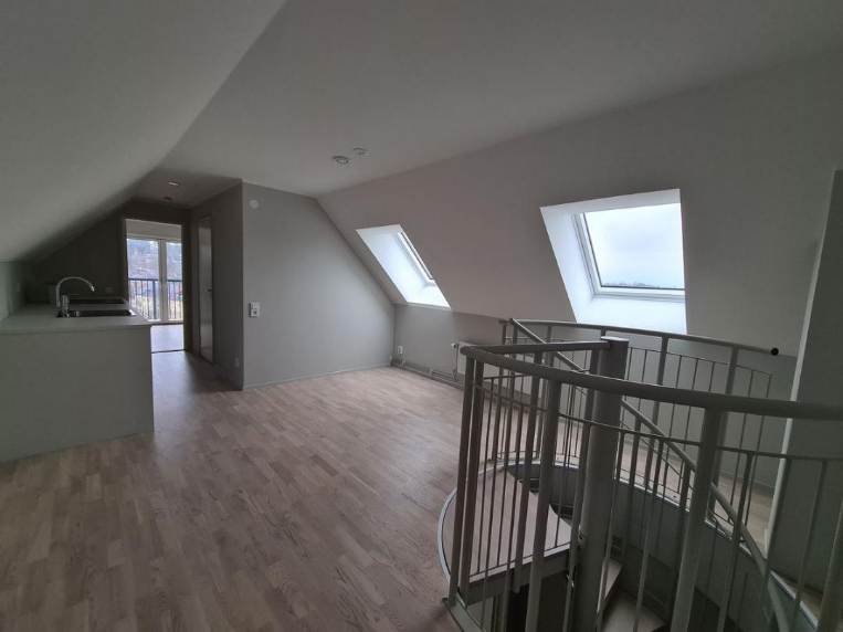 2 rok · 43 m² i Tumba – Tumba