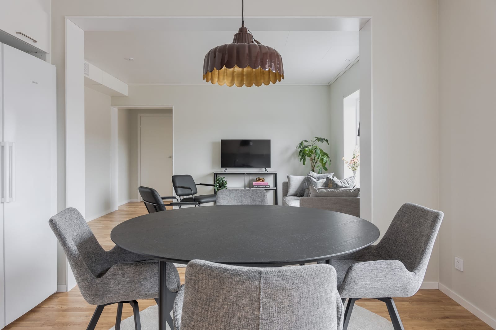 2 rok · 54 m² i Hillerstorp – bild 3