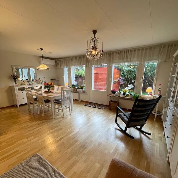 Radhus, 4 rooms, 110 sqm, Hässelby – Hässelby