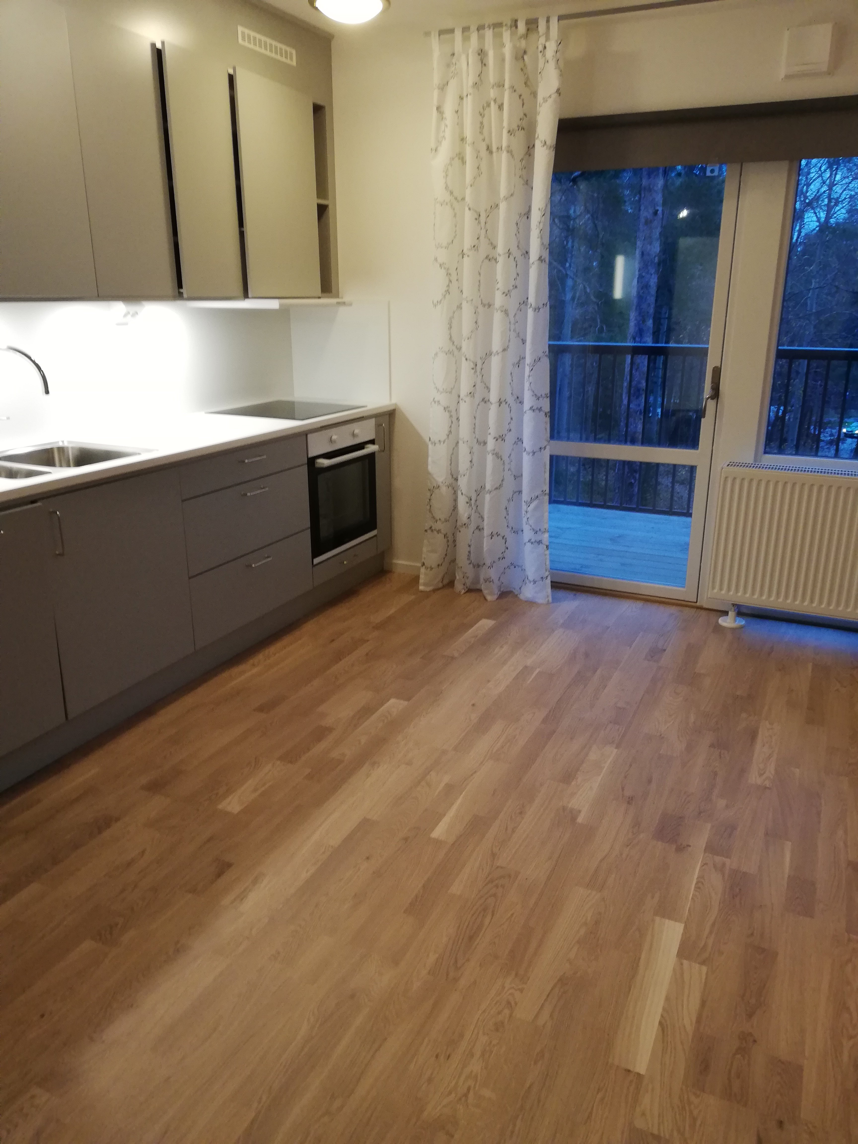 Lägenhet, 2 rooms, 35 sqm, Hässelby – bild 3