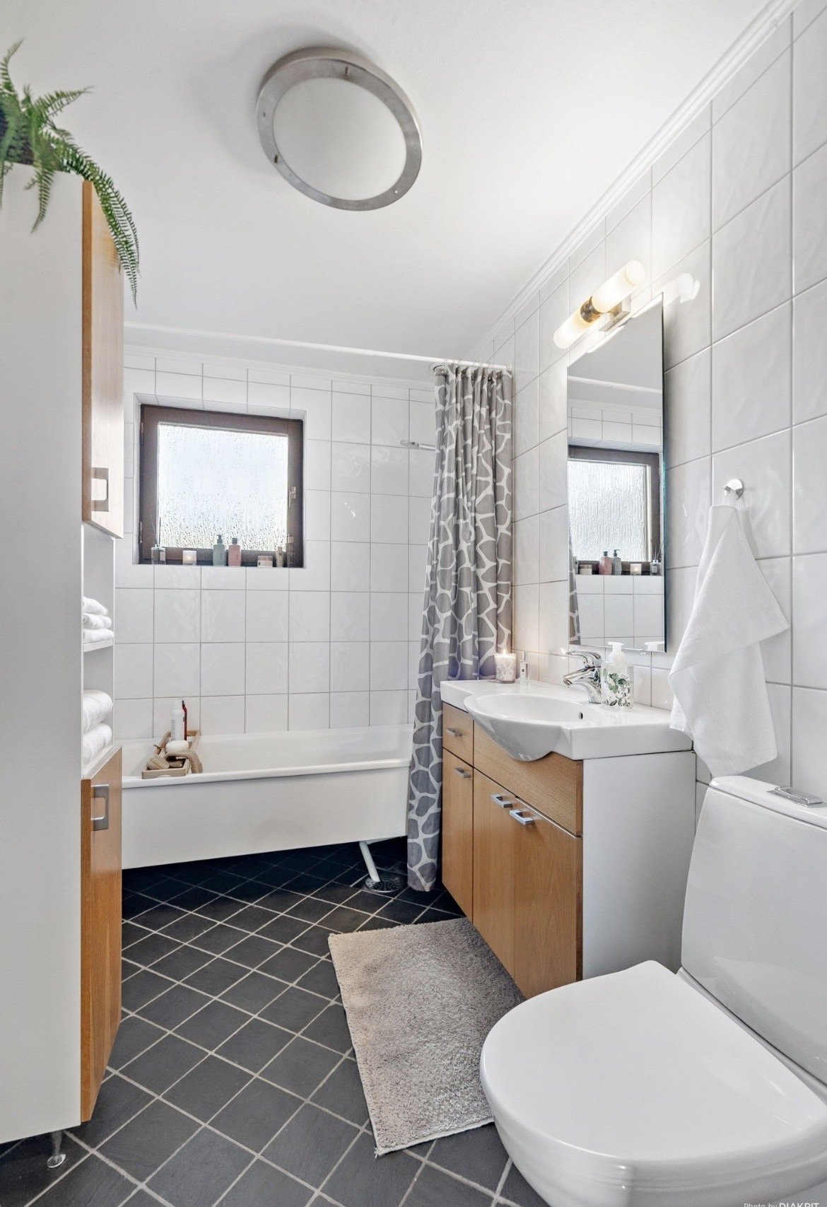 5 rok · 160 m² i Sollentuna – bild 9