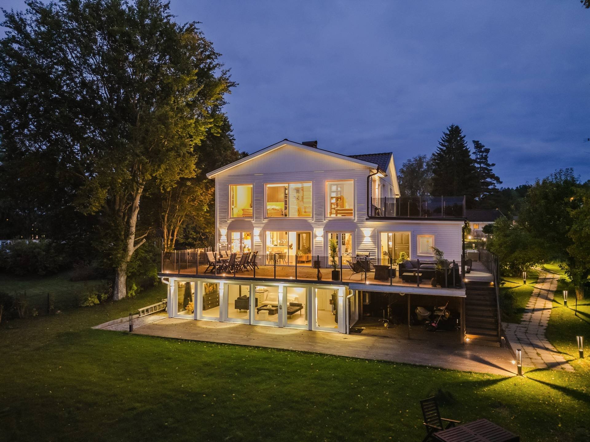 Villa/Hus, 5 rooms, 250 sqm, Rönninge – bild 5
