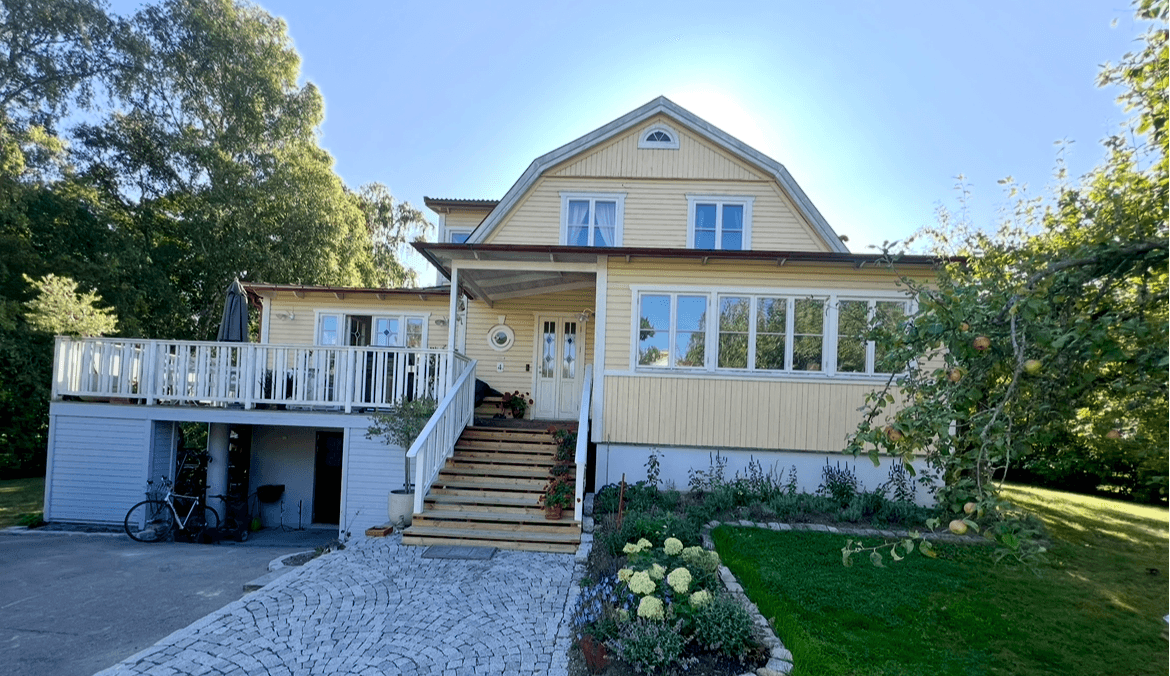 8 rok · 250 m² i Nacka – Nacka