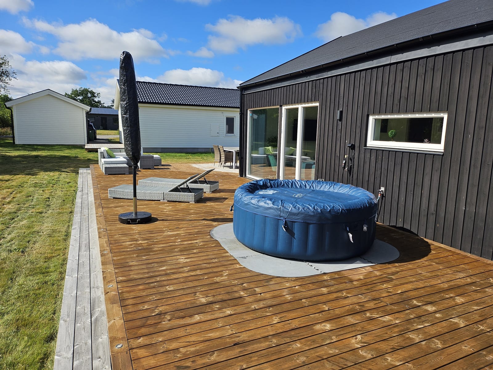 4 rok · 90 m² i Färjestaden – bild 2