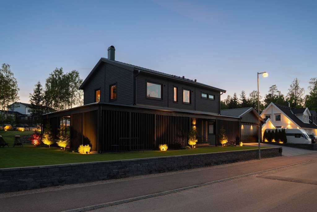 Villa/Hus, 6 rooms, 220 sqm, Västerås