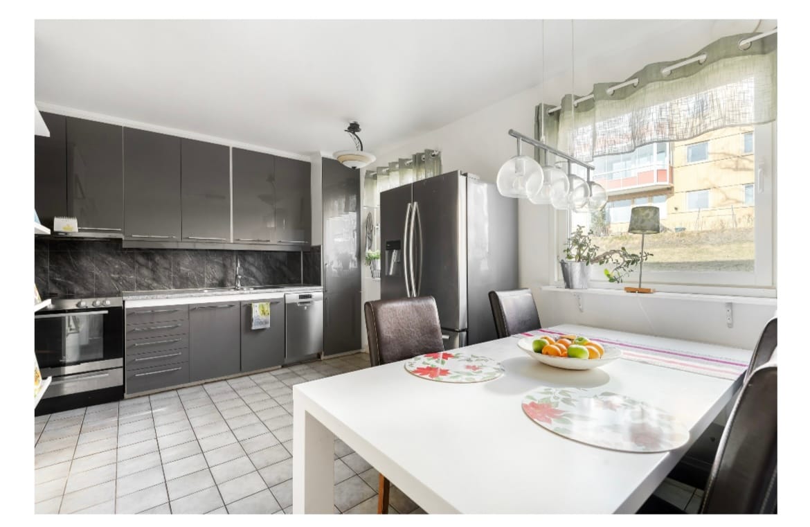2 rok · 69 m² i Sundbyberg – bild 3