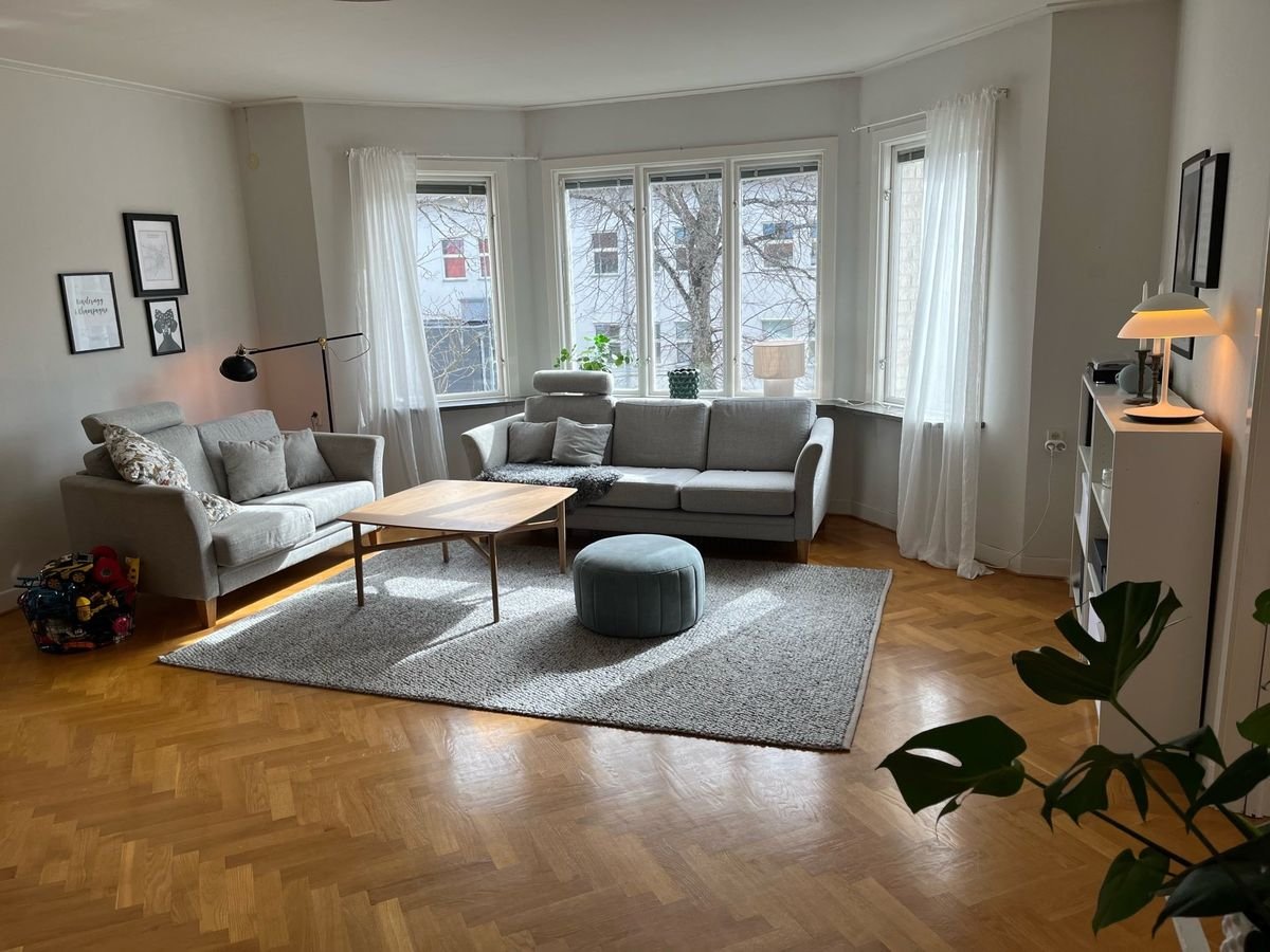 Lägenhet, 4 rooms, 120 sqm, Lidköping