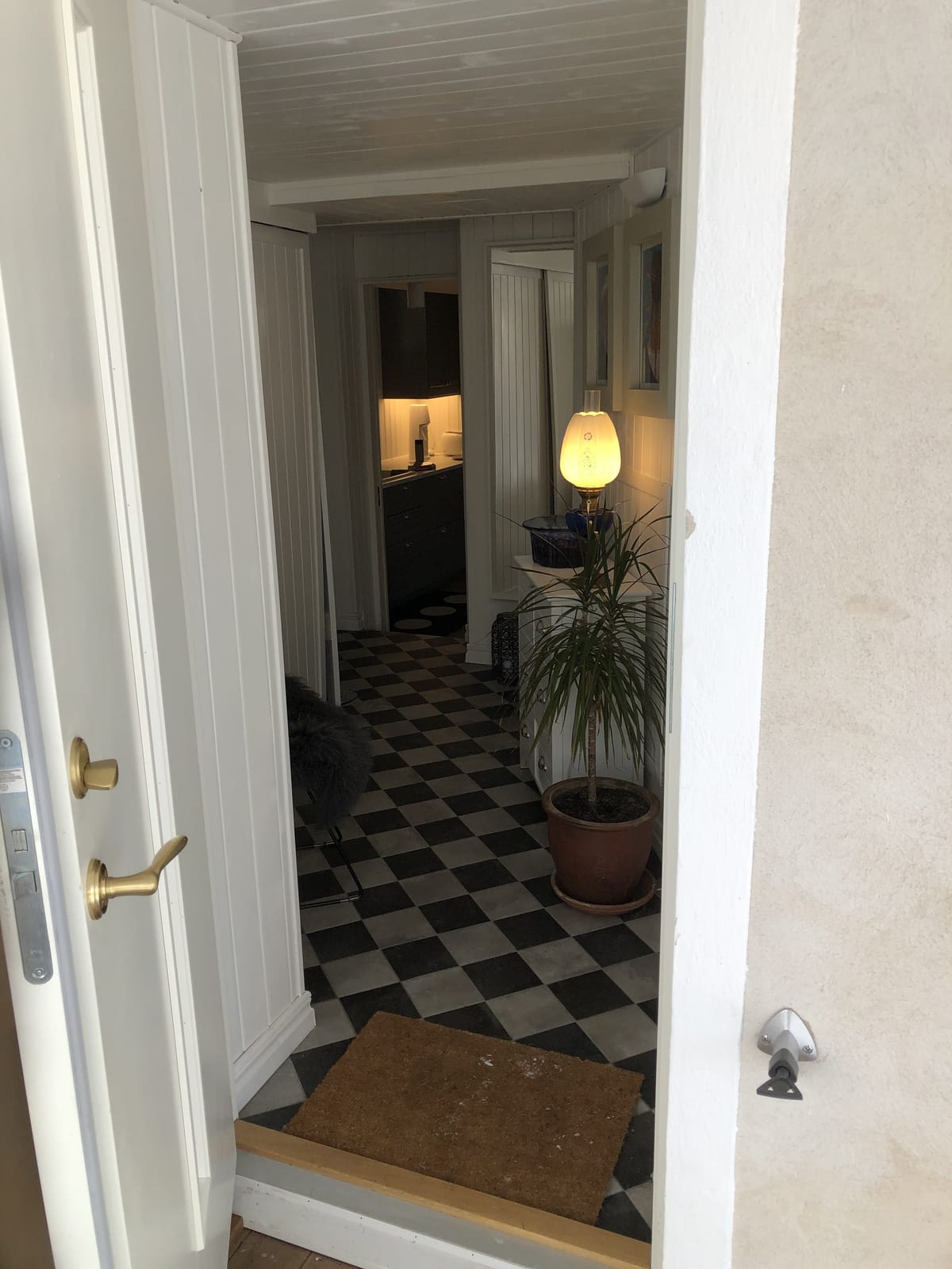 1 rok · 33 m² i Älvsjö – bild 2