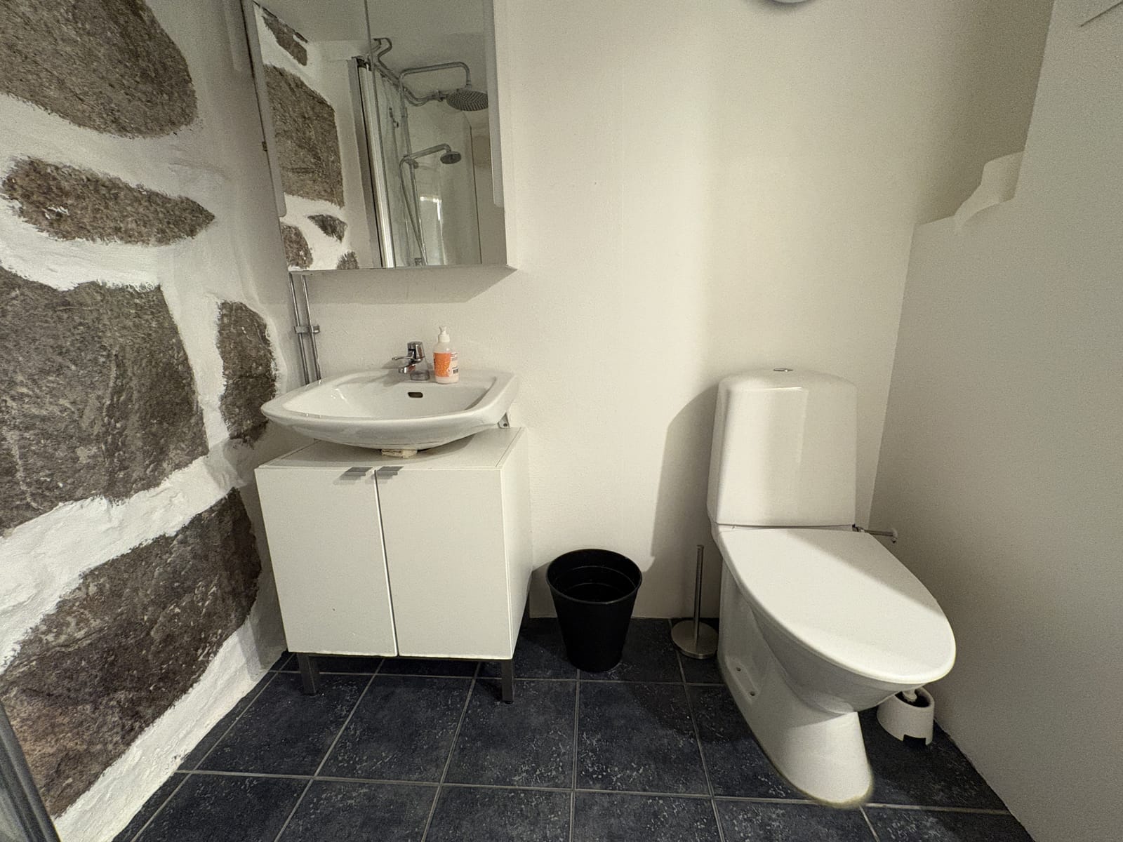 4 rok · 100 m² i Lidingö – bild 26