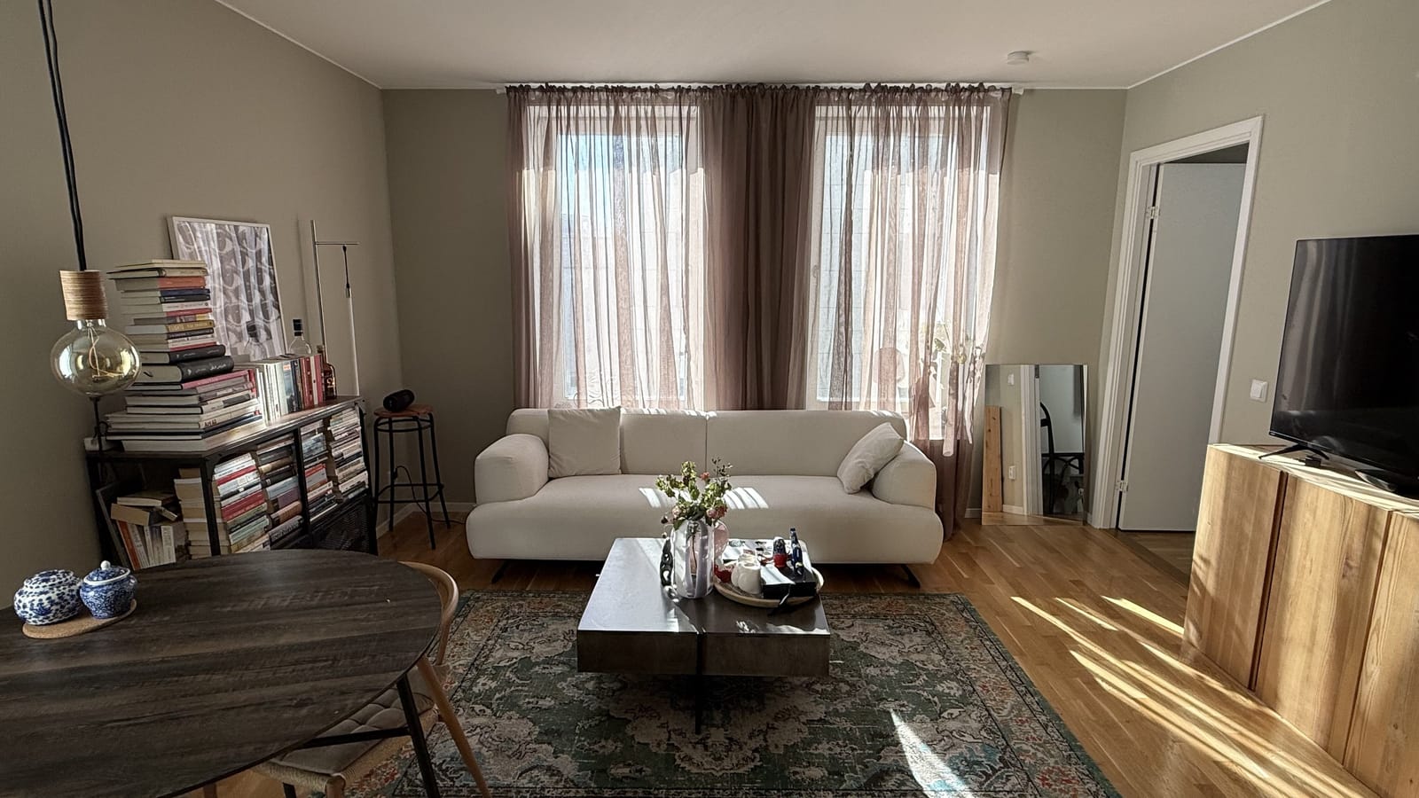 Lägenhet, 2 rooms, 44 sqm, Bromma