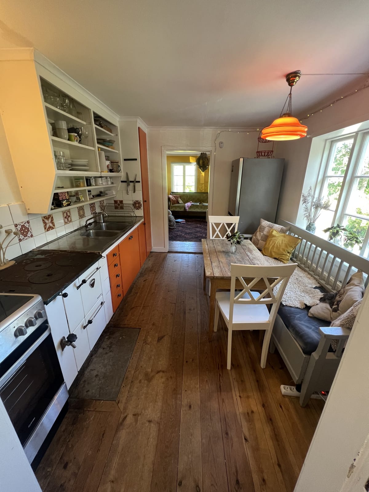 5 rok · 100 m² i Lärbro – bild 2