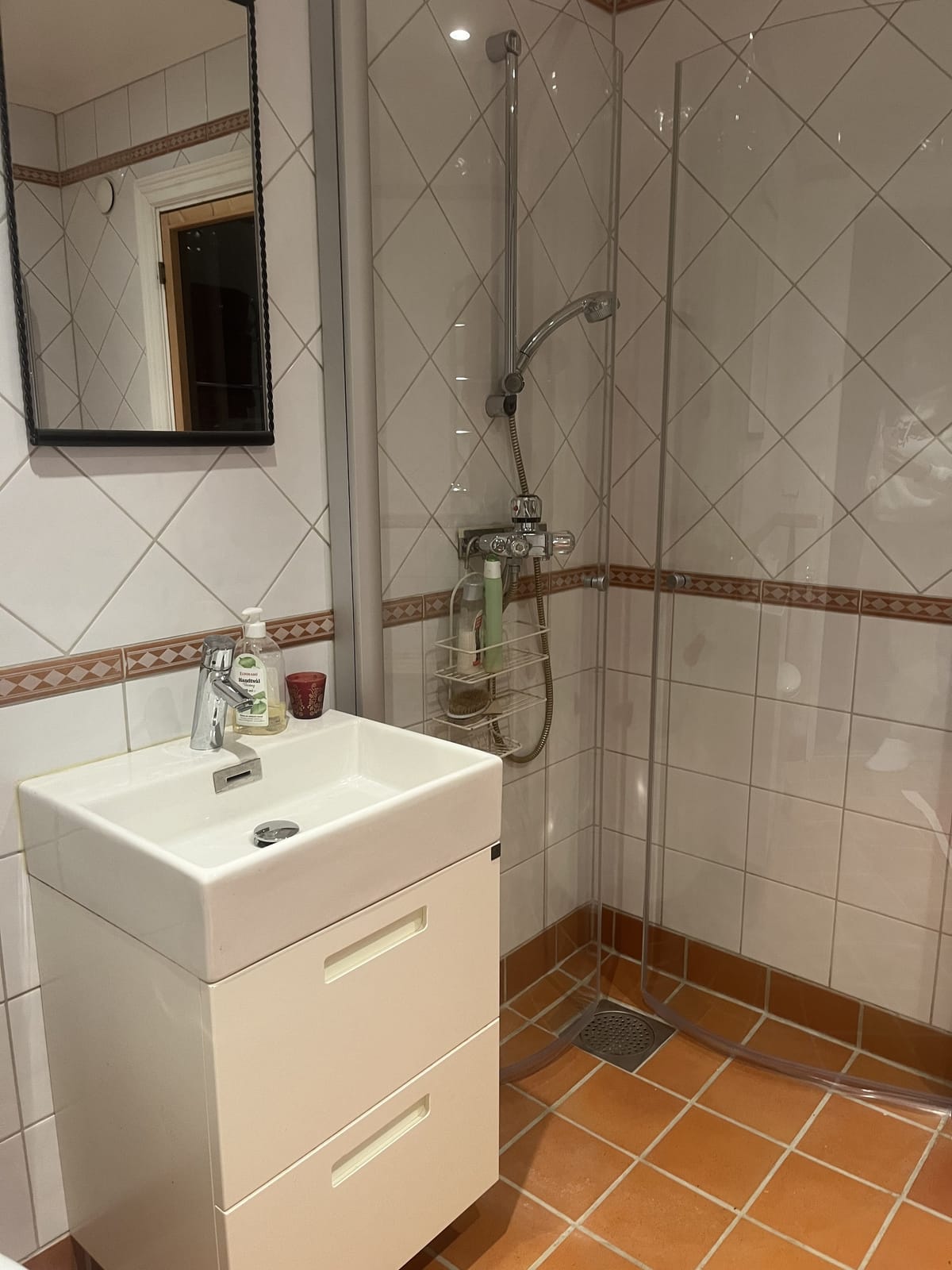 2 rok · 50 m² i Saltsjö-boo – bild 4