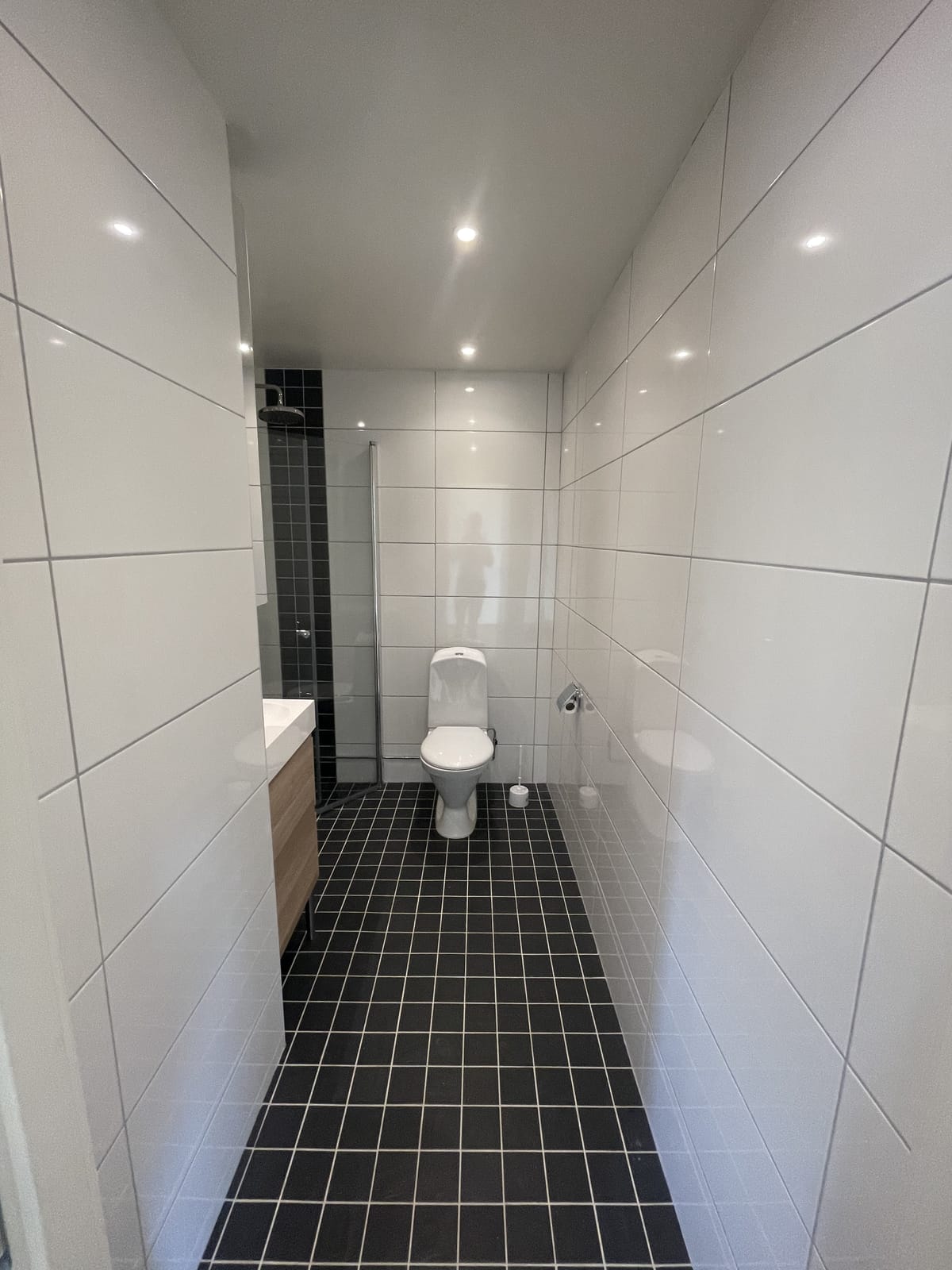 5 rok · 200 m² i Järfälla – bild 2