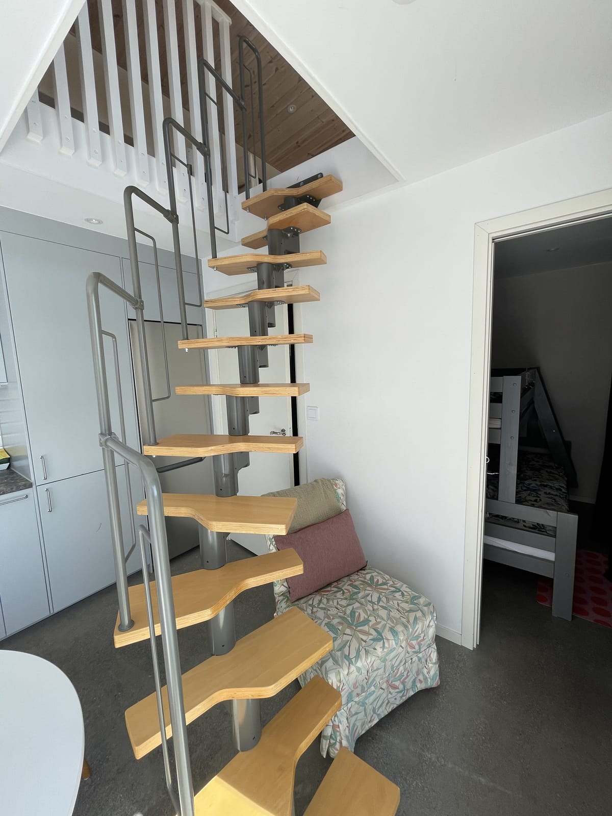 2 rok · 42 m² i Danderyd – bild 3