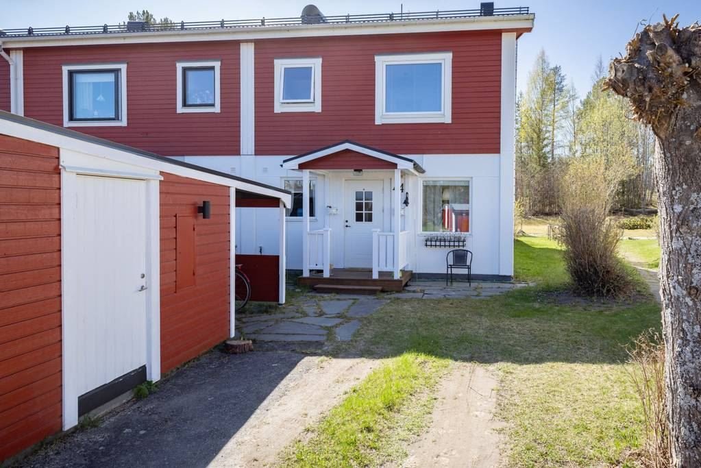 Radhus, 7 rooms, 128 sqm, Skellefteå
