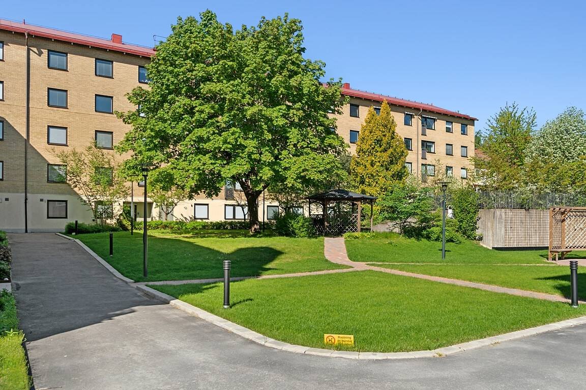 2 rok · 64 m² i Södertälje – bild 16