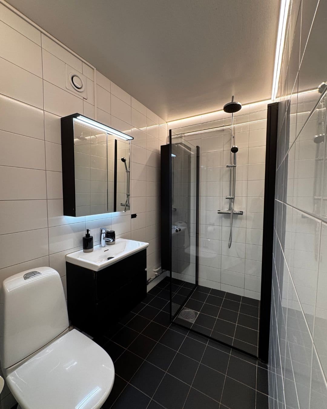 2 rok · 38 m² i Västerås – bild 13