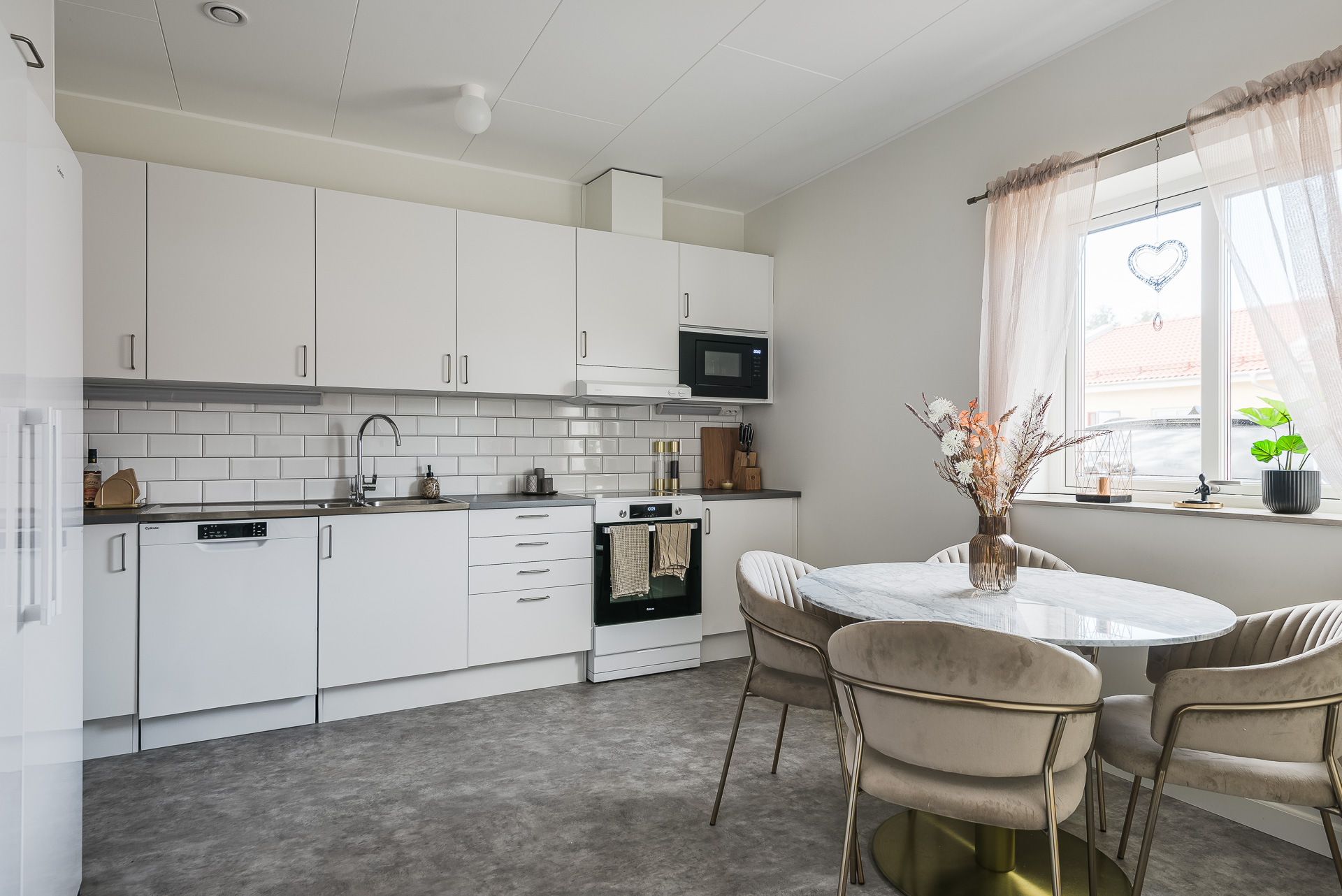 Lägenhet, 3 rooms, 77 sqm, Mantorp – bild 4