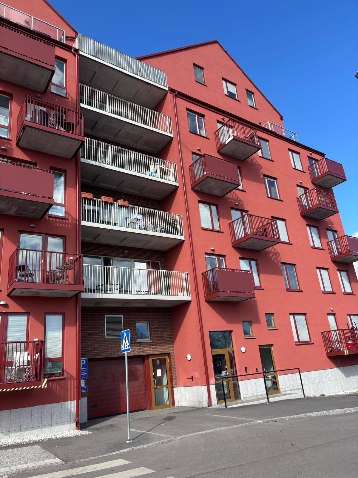 1 rok · 17 m² i Jordbro – bild 3