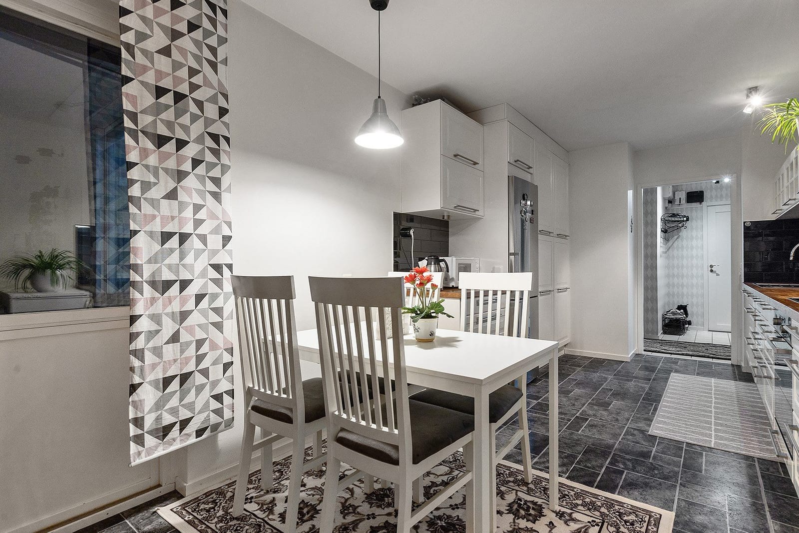 4 rok · 99 m² i Kumla – bild 10