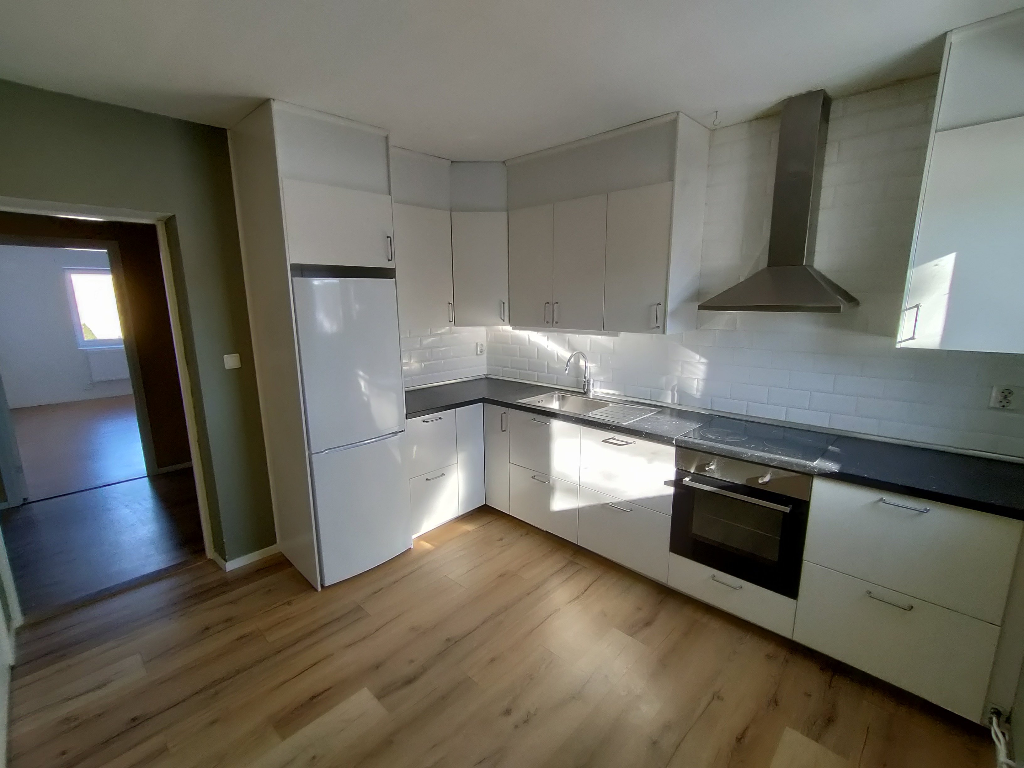 Lägenhet, 4 rooms, 130 sqm, Rörvik – bild 2
